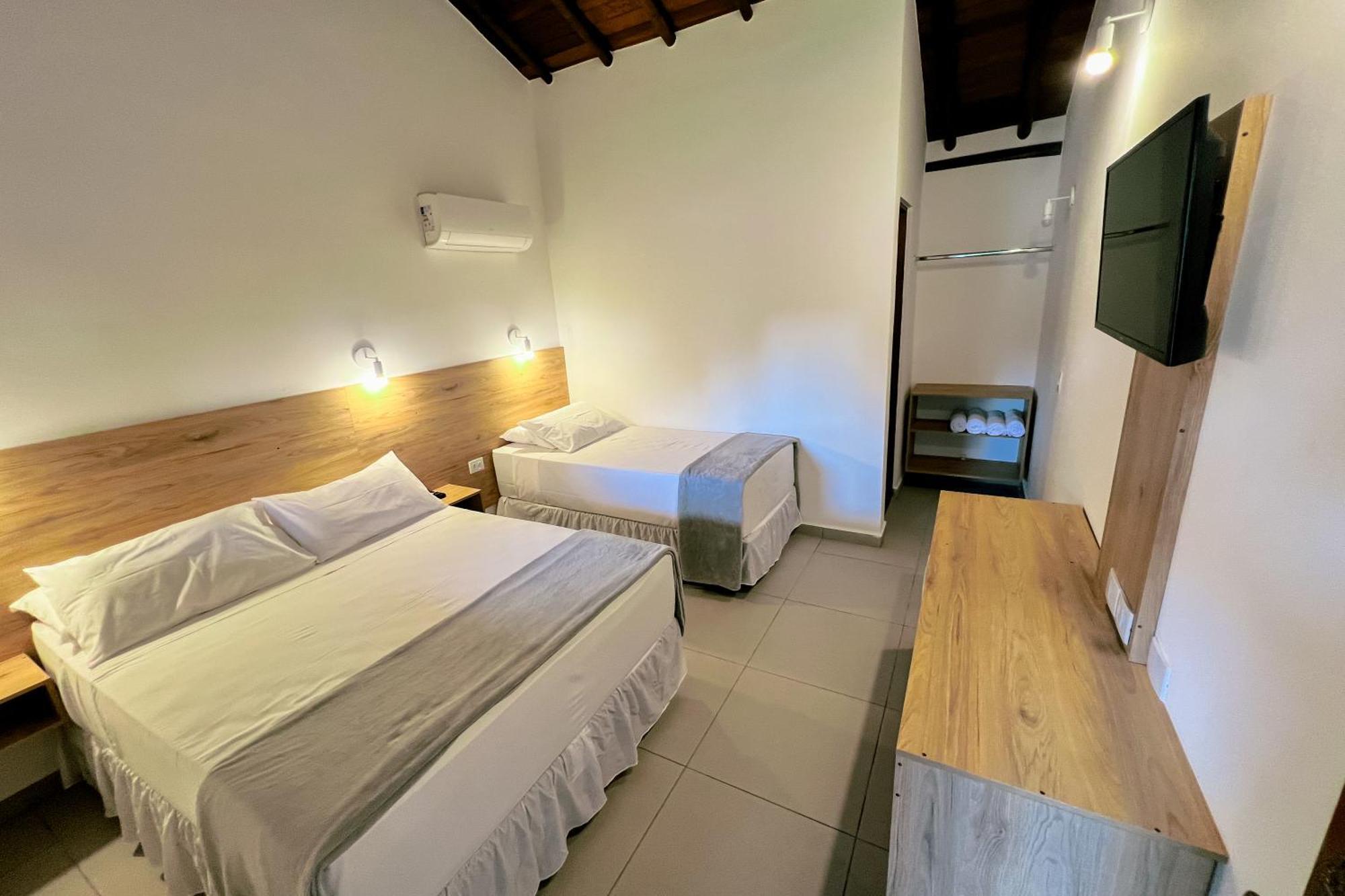Velinn Pousada Bromelias Ilhabela Room photo